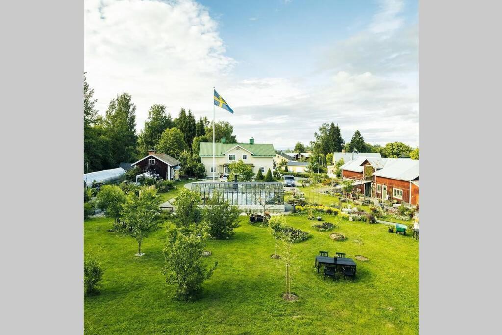 En Oas Naera Birsta Apartment Sundsvall Bagian luar foto